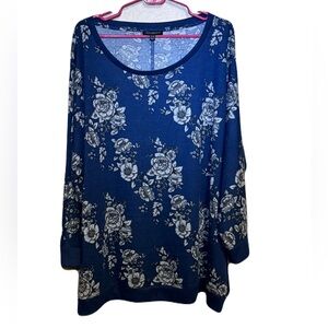 NWOT Lane Bryant Floral Scoop Neck Sweater